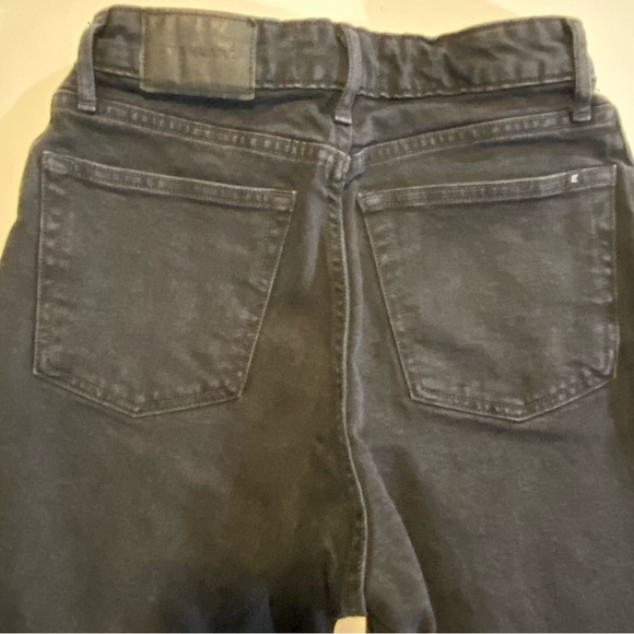 Everlane Curvy Cheeky Jean SZ 26 Crop, GUC, High waisted, slight stretch - Picture 9 of 13